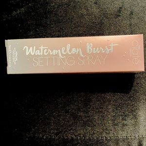 Ciate setting spray- watermelon infused